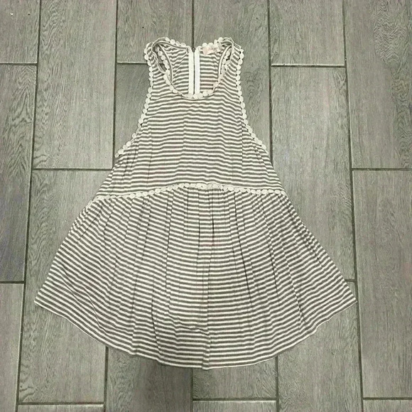 Altar’d State Babydoll Top Size Médium - Picture 2 of 6